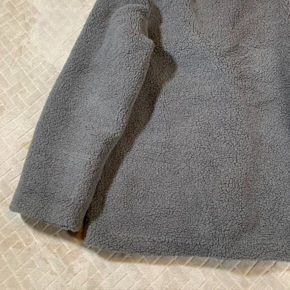 Denim & Co Woemsn Small Jacket Gray Teddy Sherpa With Pockets Paisley Lining - Picture 12 of 13